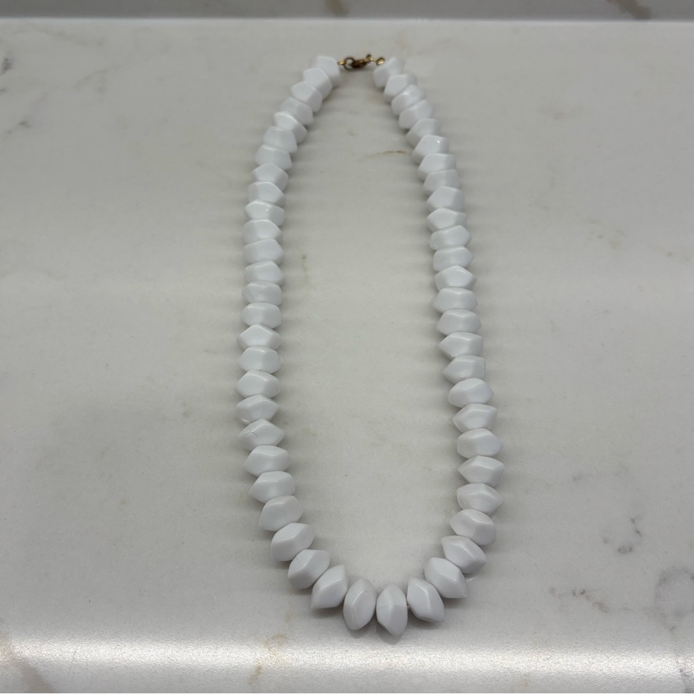 Vintage White Multifaceted Plastic Beaded Necklace Single Strand